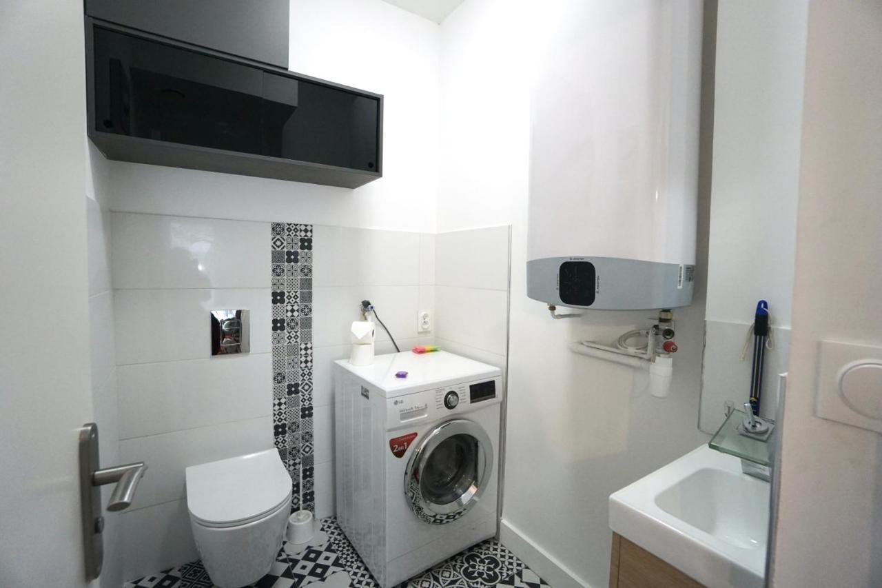 Le 12 * Hyper Centre* Apartment Lorient Exterior photo